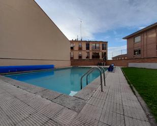 Swimming pool of Flat to rent in Segovia Capital  with Heating, Terrace and Community pool