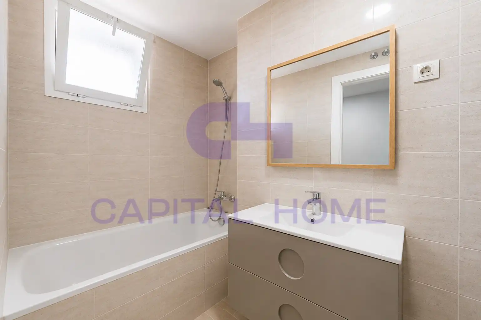 Duplex avec terrasse à vendre à Calle de Noruega, imagen 3