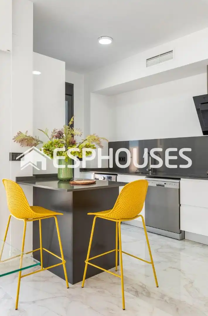 Casa con terraza en venta en Benijófar, imagen 9