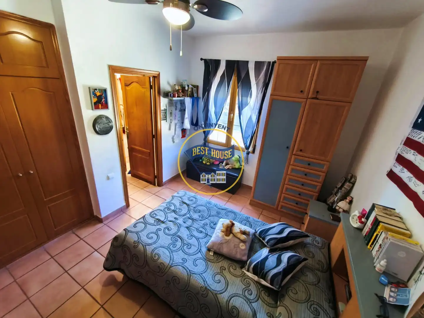 Dormitori de Casa o xalet en venda en Ontinyent amb Jardí privat i Piscina