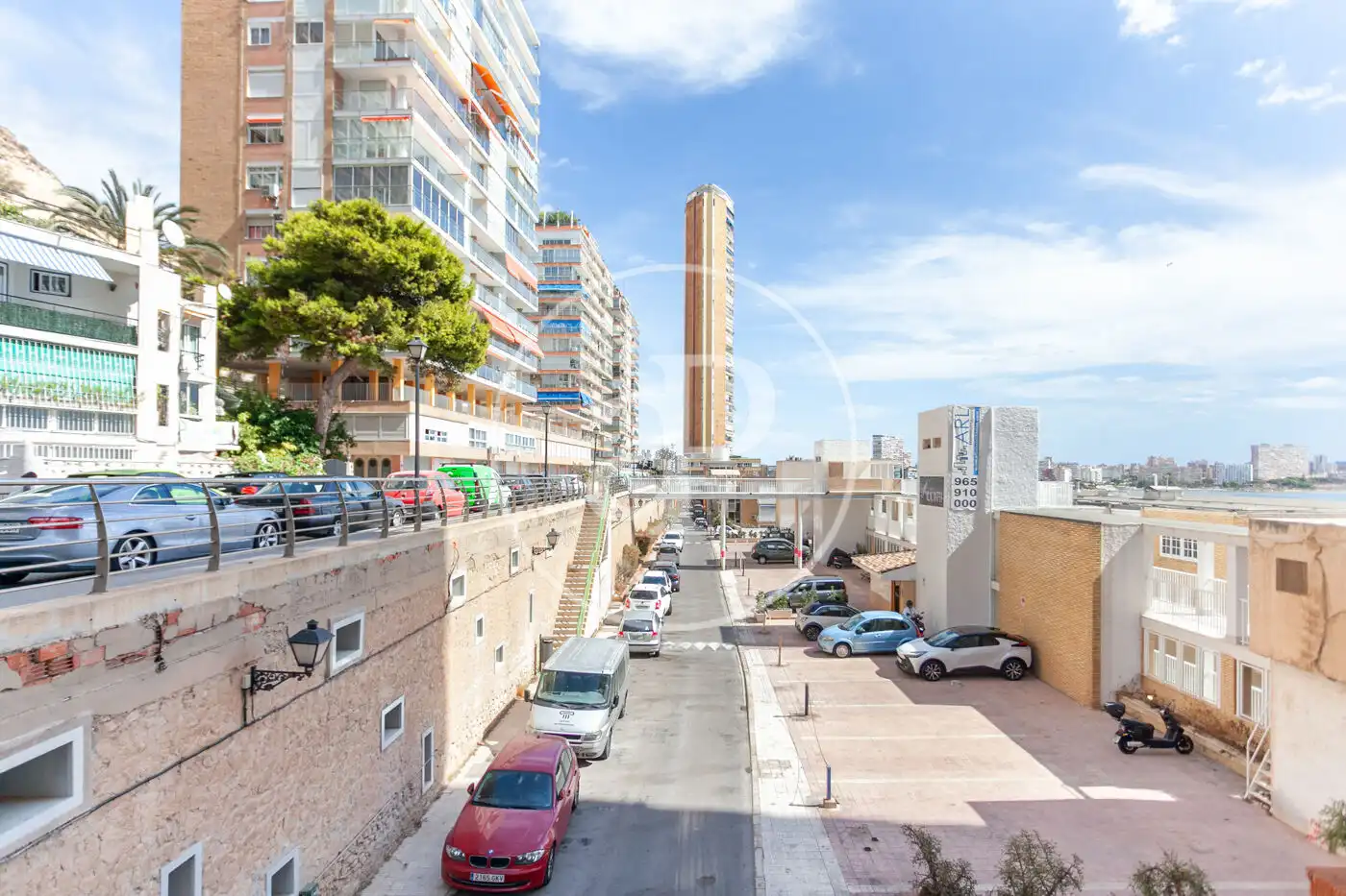 Vista exterior de Pis en venda en Alicante / Alacant amb Aire condicionat, Calefacció i Moblat