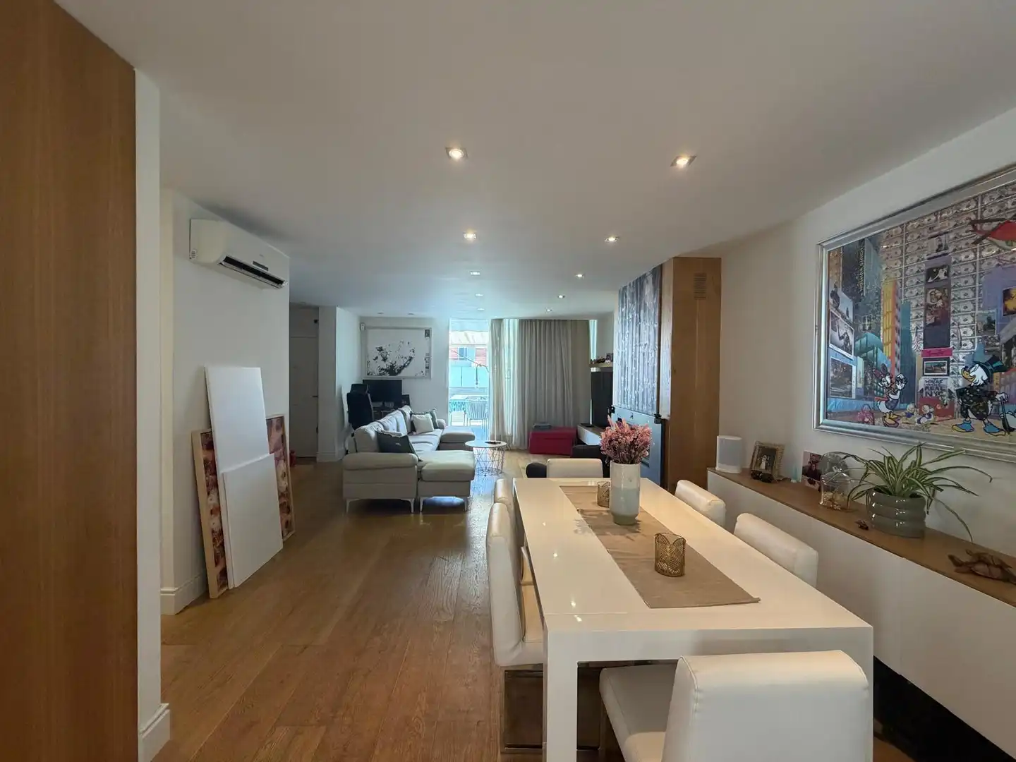Sala d'estar de Casa adosada en venda en  Palma de Mallorca amb Aire condicionat, Calefacció i Parquet