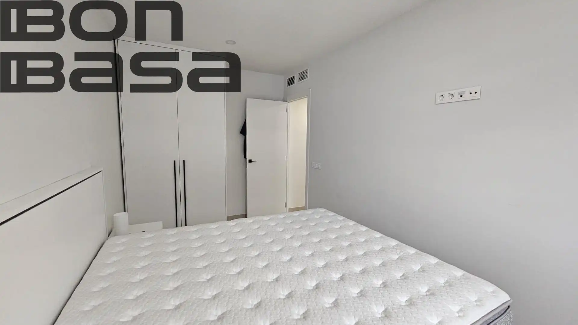 Appartamento con terrazza in vendita a Garbinet - Vistahermosa, imagen 24