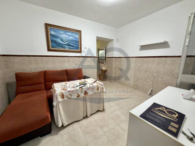 Casa-chalet en Venta en Centro