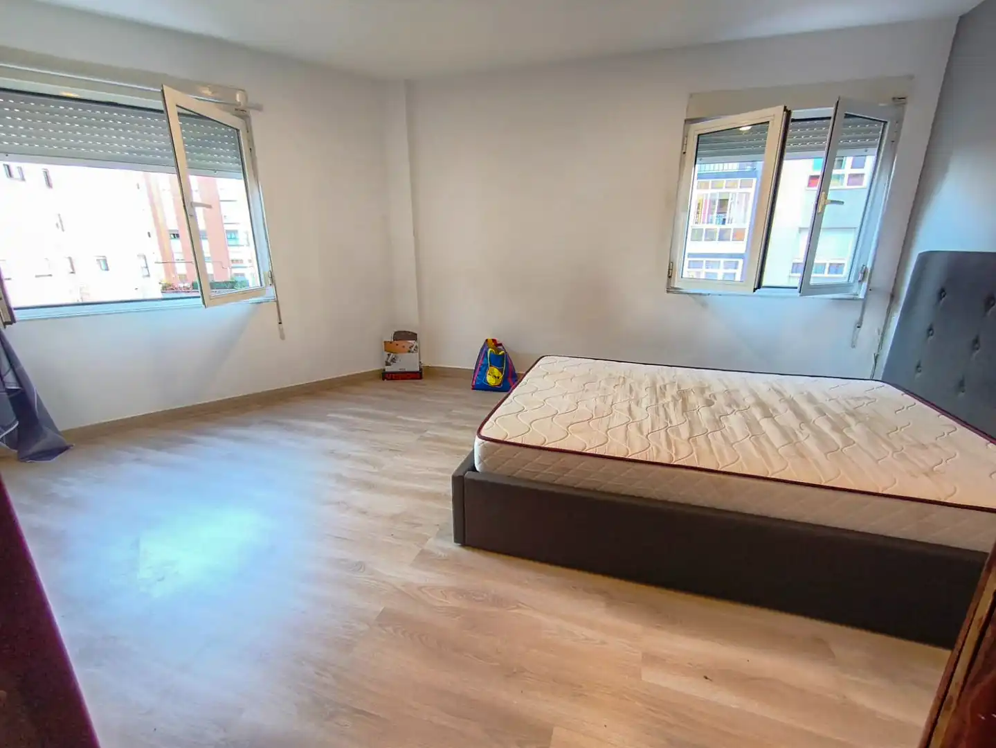 Bedroom of Flat for sale in Versalles