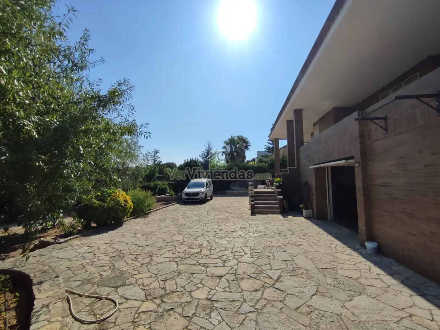 Houses for sale in Ronda Montmany, 36, Pallejà