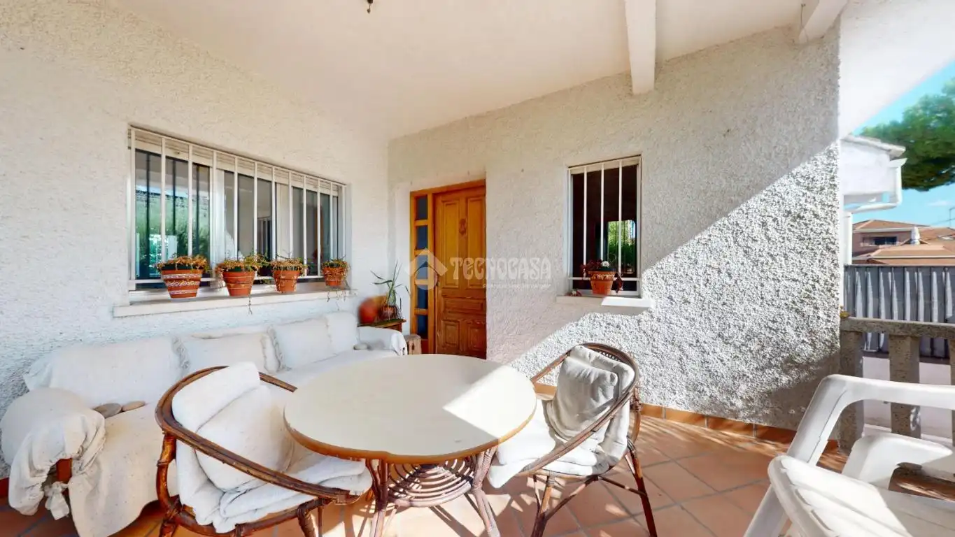 Terrace of Detached homes for sale in Fuente El Saz de Jarama  with Private garden, Terrace and Balcony