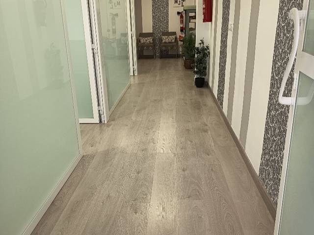 Local comercial en Venta en Calle Venezuela, 6 en Los Ángeles