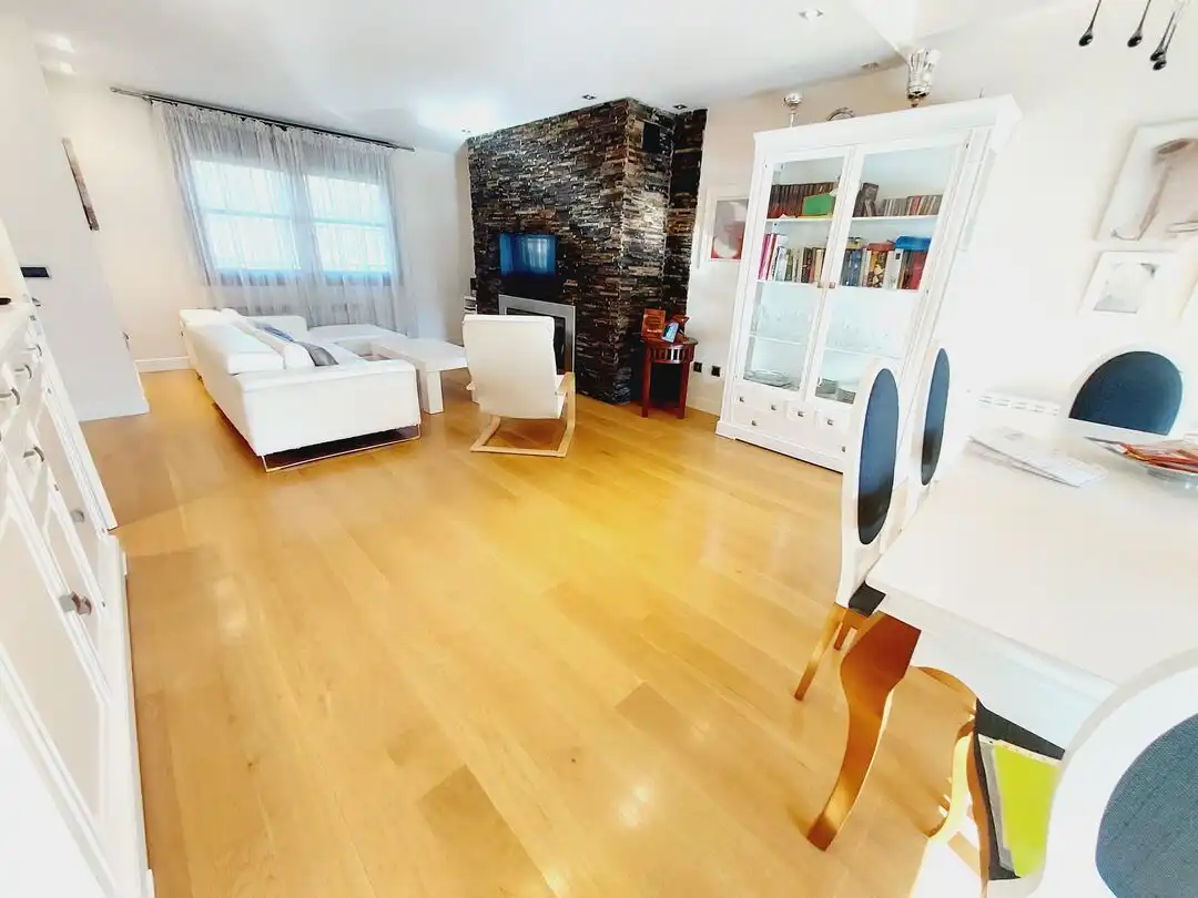 Casa amb terrassa en venda a Calle Carlos Saura, imagen 23