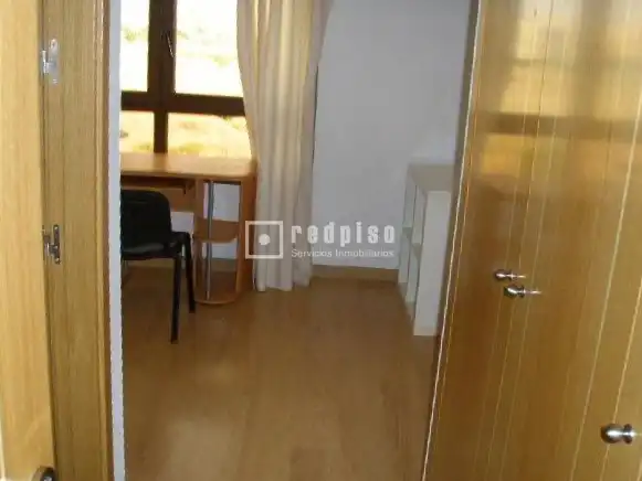 Bedroom of Flat for rent in Málaga  with Air Conditioner, Heating and Private garden