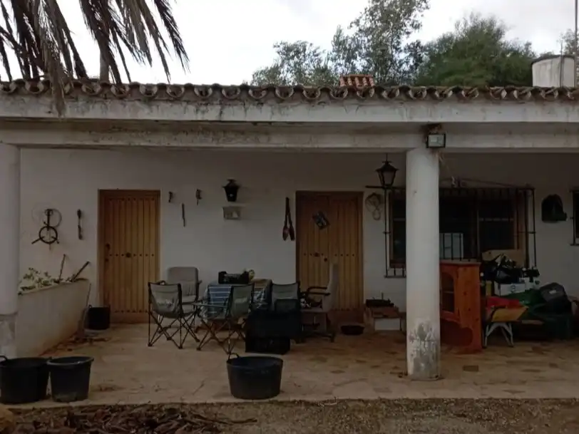 Vista exterior de Terreno en venta en Estepona