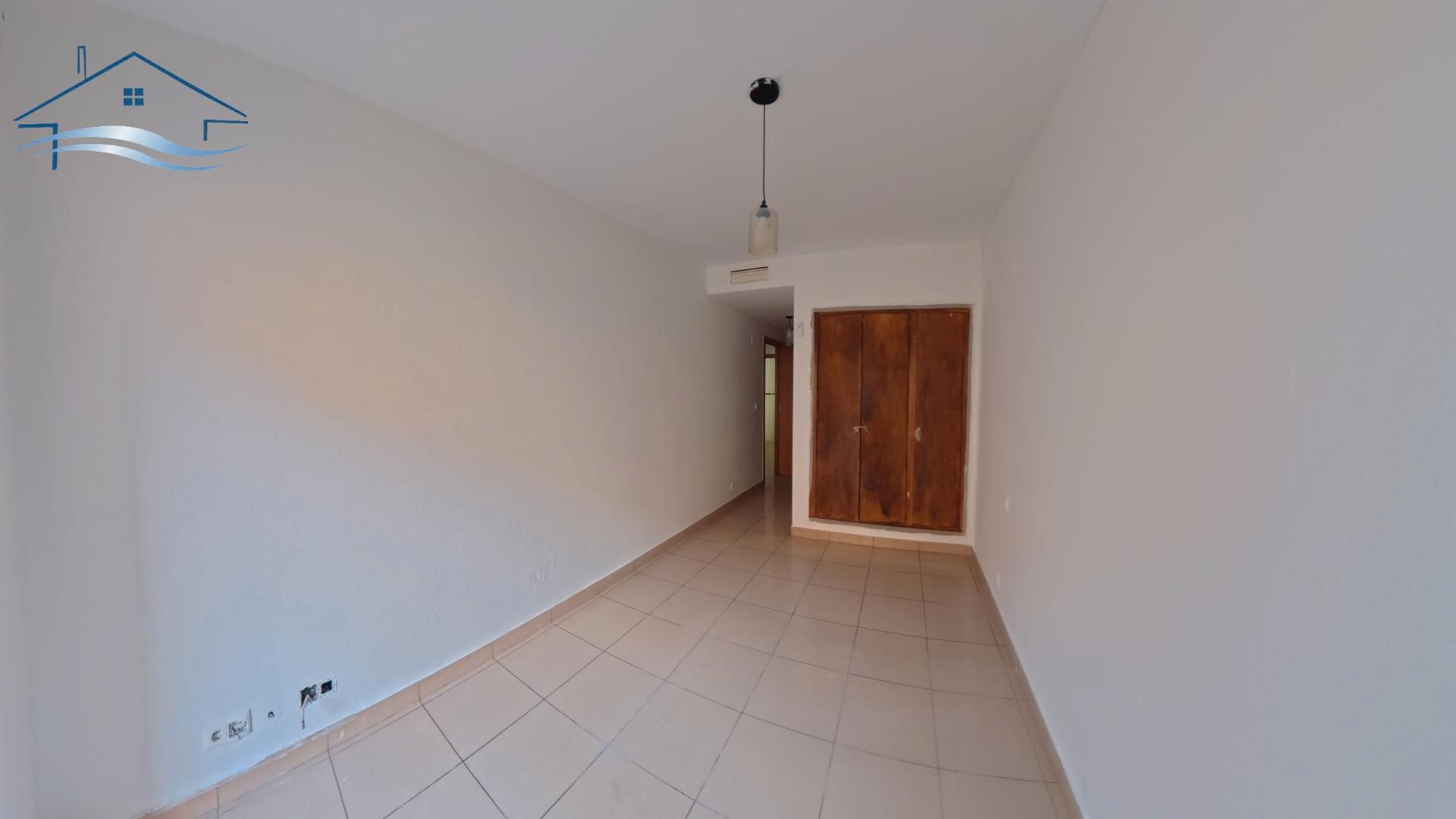 Flat for sale in El Campello  with Air Conditioner, Terrace and Oven