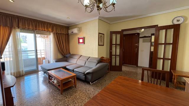 Piso en Venta en Carrer de Fèlix Breva en Ensanche - Parque del Oeste