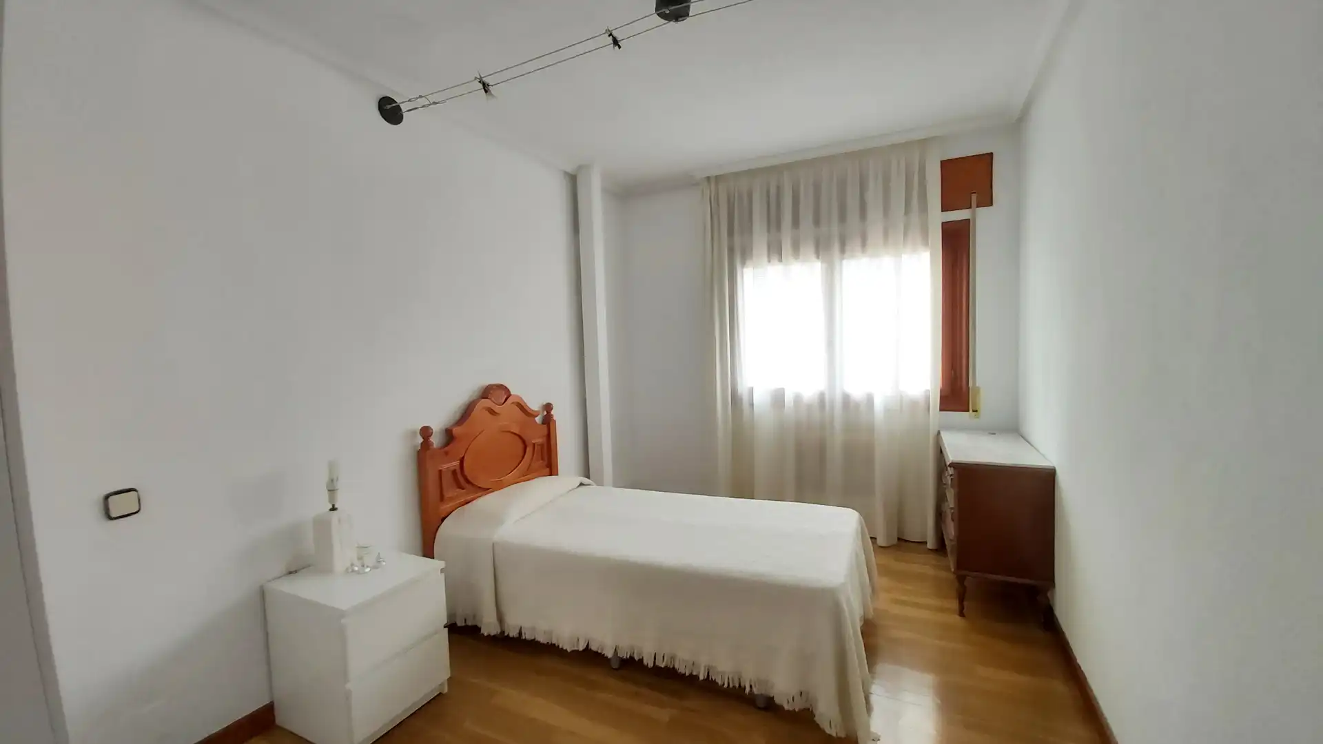 Dormitori de Casa o xalet en venda en Villaviciosa de Odón amb Aire condicionat, Calefacció i Jardí privat