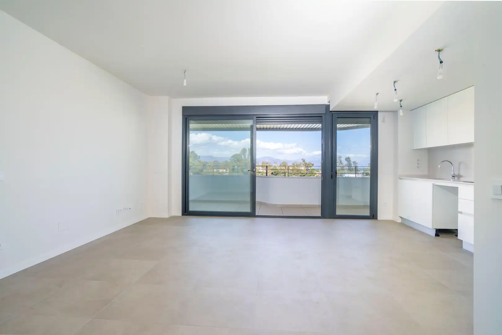 Flat with pool for sale in AV MAR DE ALBORAN 9 HABITAT ALBORAN MISTRAL TORREMOLINOS (MÁLAGA) bloque 3, imagen 11