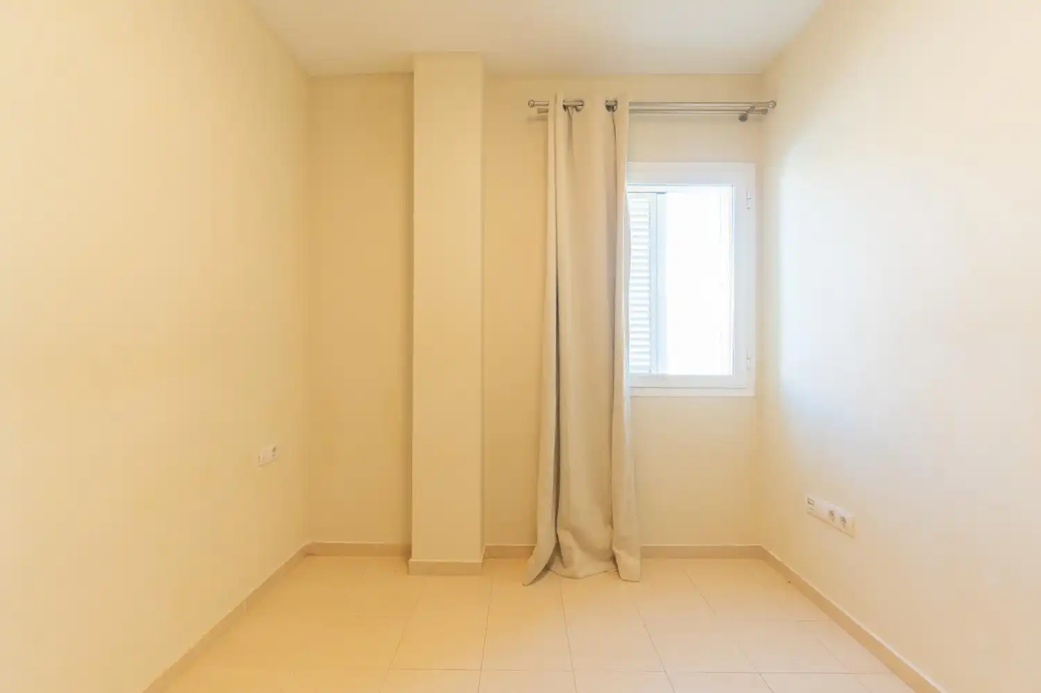 Habitación de Dúplex en venta en Santa Cruz de Tenerife con Jardín privado, Terraza y Trastero