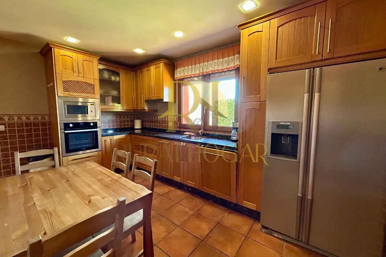 Cocina de Casa o chalet en venta en Riaño con Calefacción, Jardín privado y Terraza