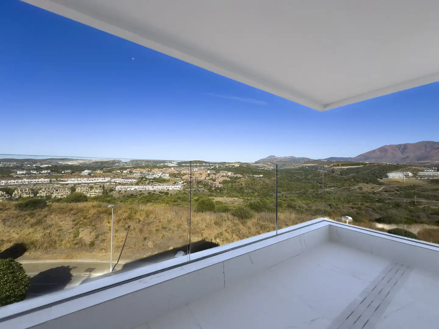 Dormitori de Apartament en venda en Casares amb Aire condicionat, Calefacció i Terrassa