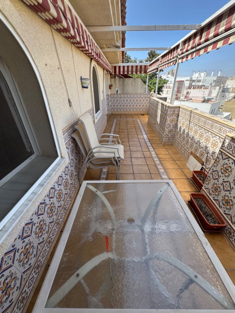 Terrassa de Àtic en venda en Sanlúcar de Barrameda amb Aire condicionat, Terrassa i Moblat
