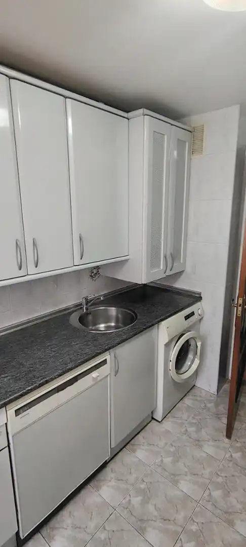 Kitchen of Flat for sale in Villares de la Reina  with Heating, Parquet flooring and Terrace