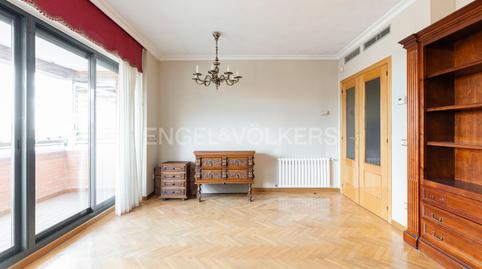 Photo 4 of Apartment for sale in Prado de Somoaguas, Madrid
