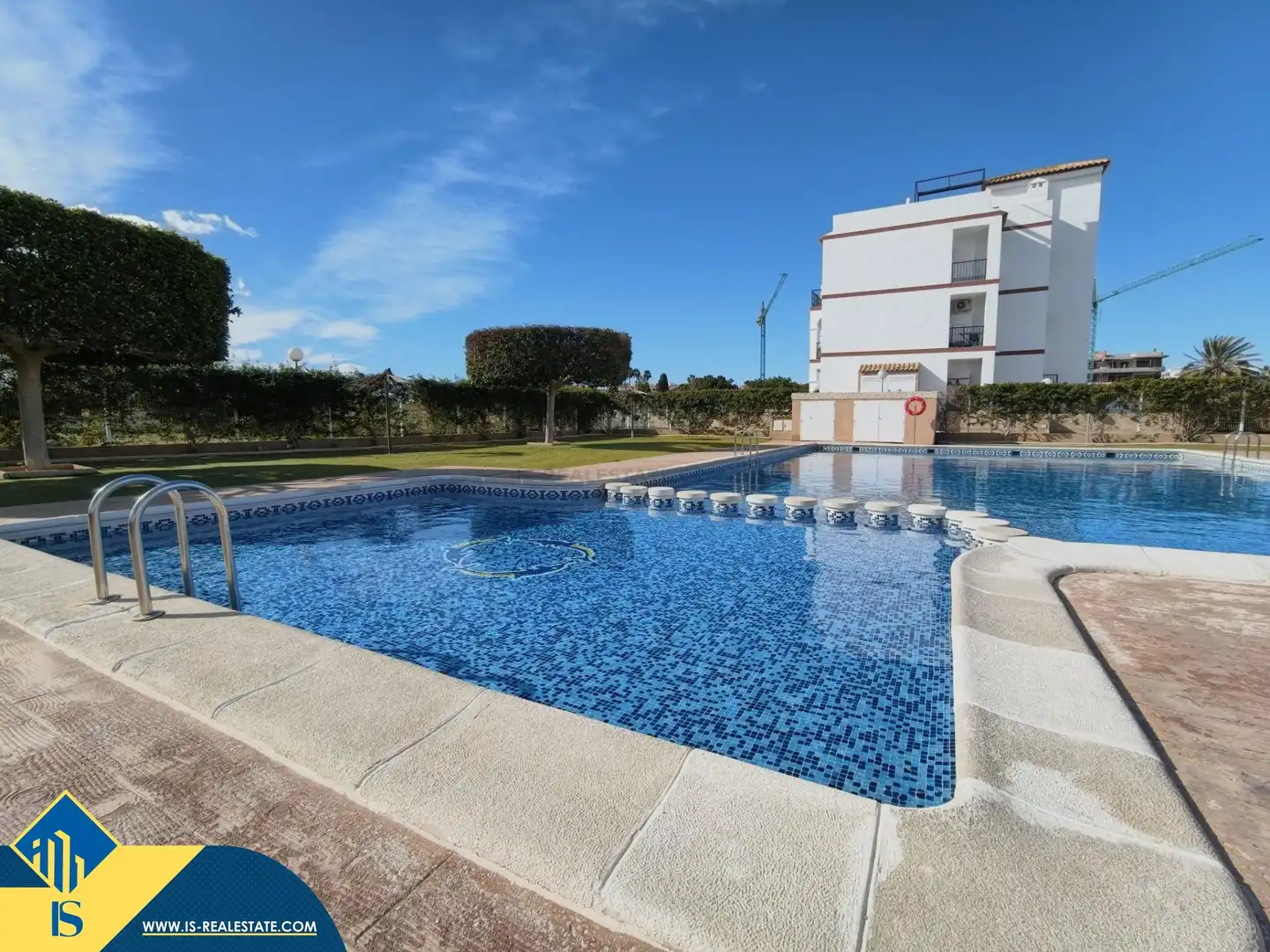 Ático con piscina en venta en Los Balcones - Los Altos, imagen 66