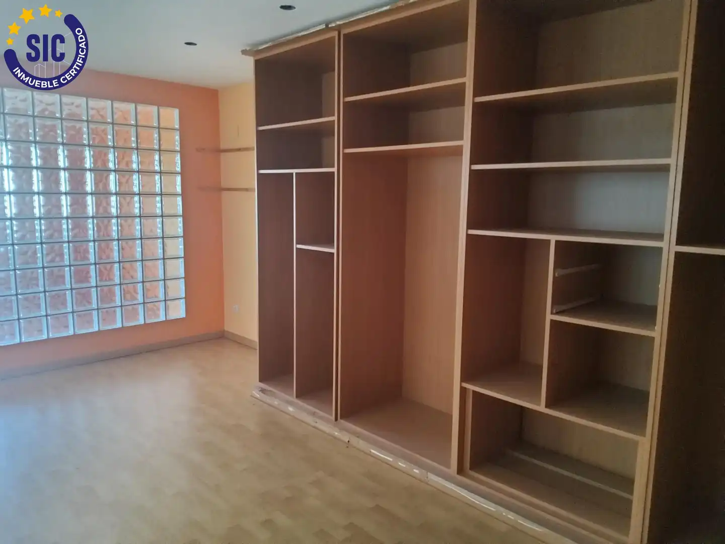 Habitación de Ático en venta en Carlet con Calefacción, Trastero y Balcón