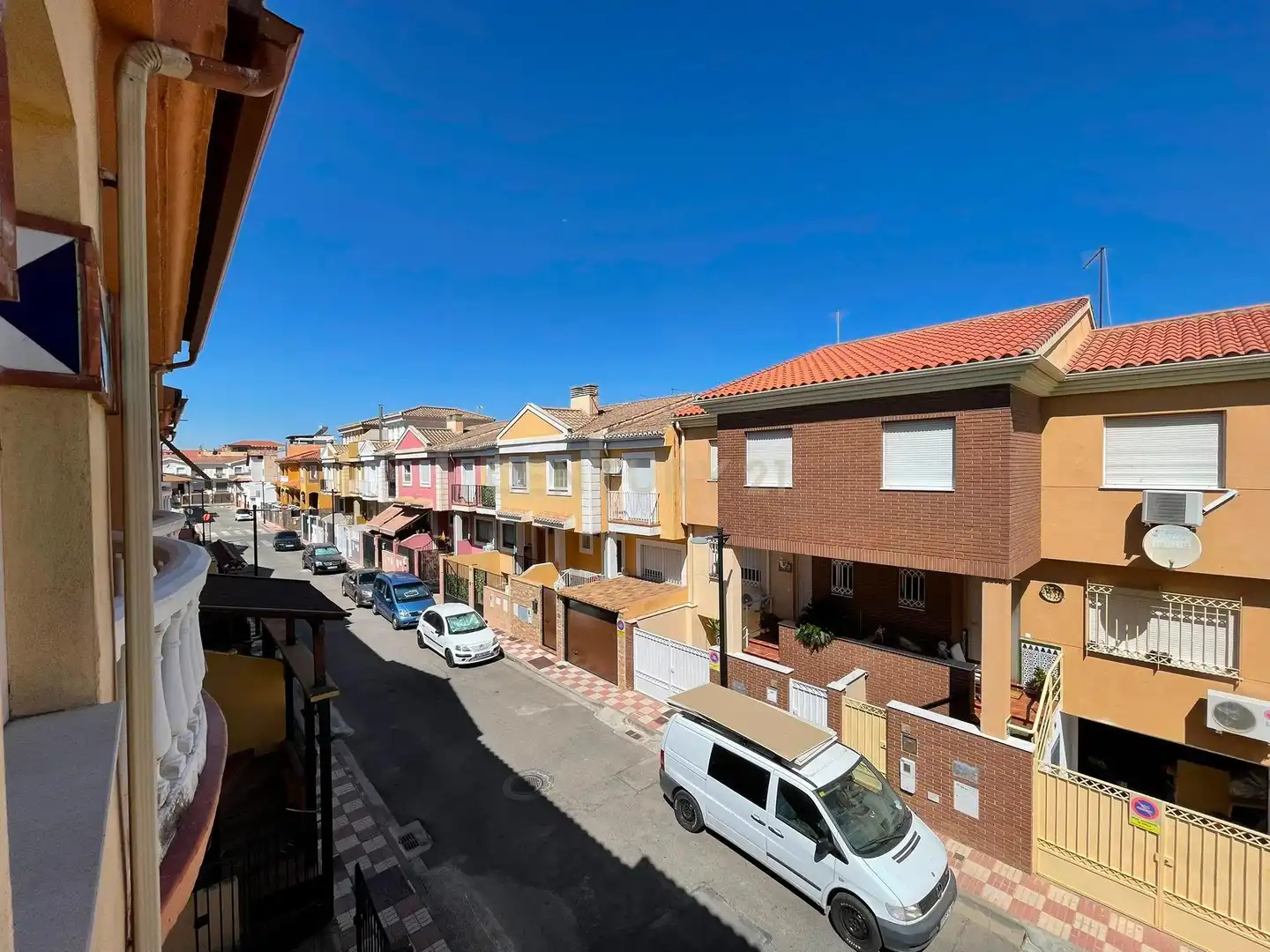 Exterior view of Houses for rent in Armilla  with Air Conditioner and Washing machine