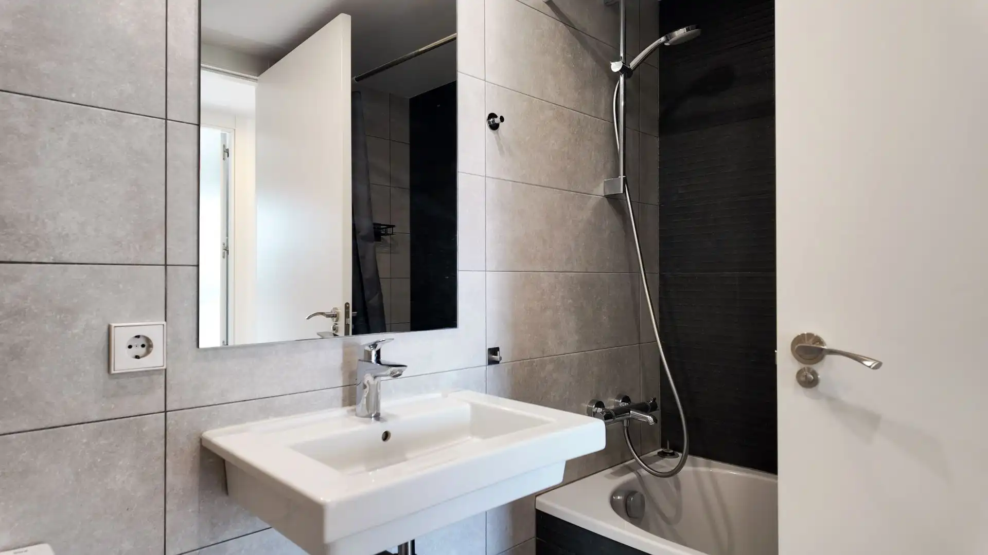 Flat for rent in Ciutat de les Ciències i de les Arts - Justicia