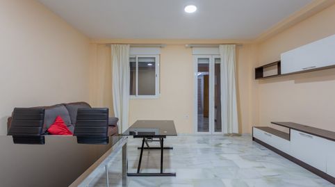 Foto 4 von Wohnung zur Miete in Calle Arrayanes, 7, Barrio de Zaidín, Granada Capital