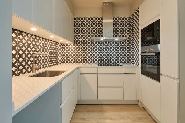 Piso en Alquiler en Carrer de València, 595 en El Camp de l'Arpa del Clot