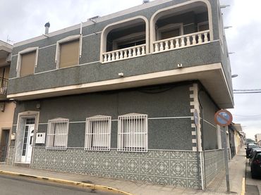 Apartament amb balcó en venda a San Jose, 26