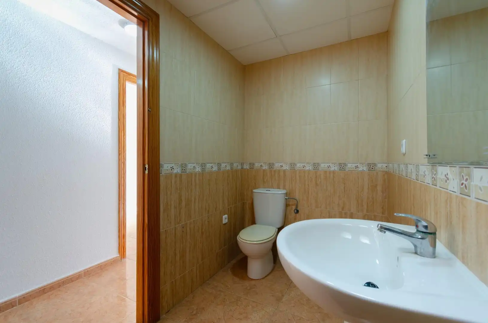 Badezimmer von Wohnung zum Verkauf in Cartagena mit Balkon