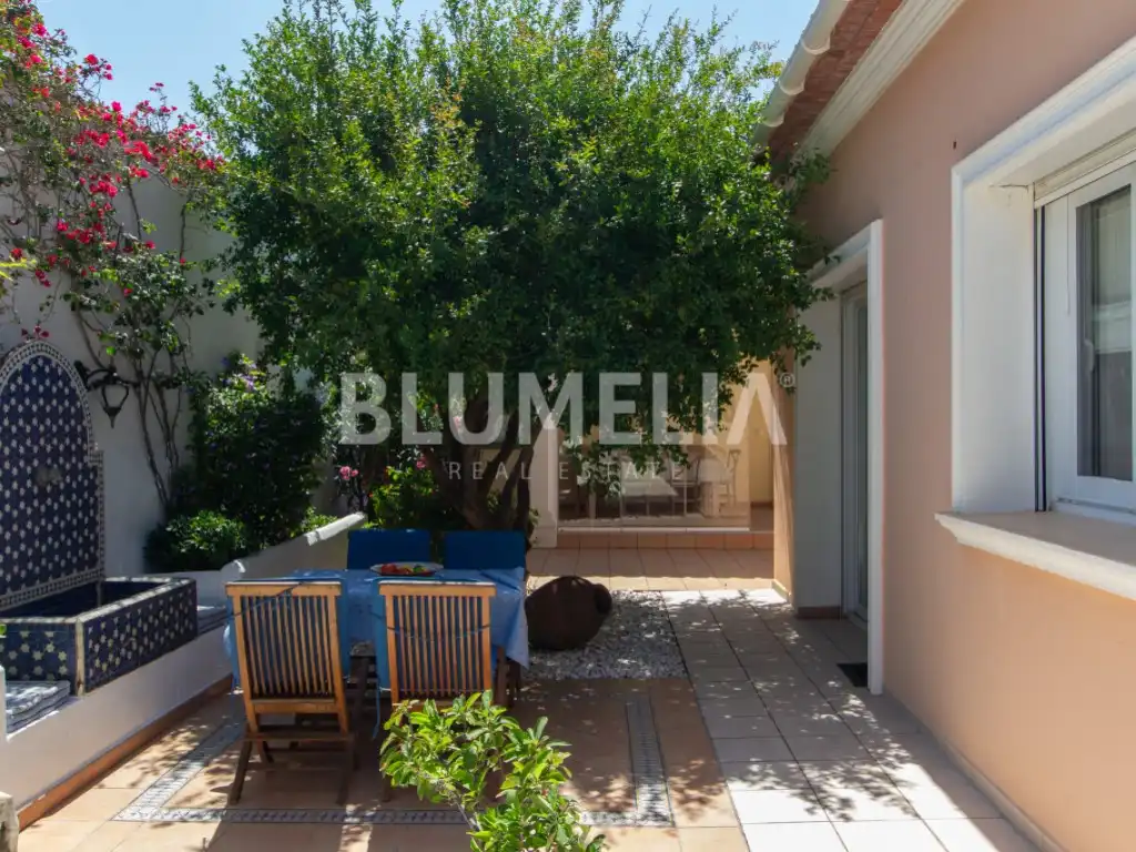 Houses for sale in Calle Hebe, La Pedrera - Vessanes