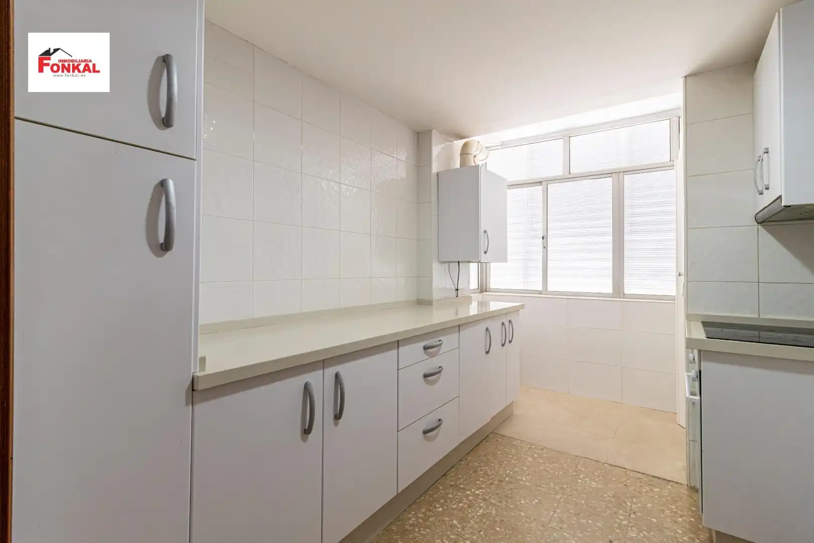 Kitchen of Flat for rent in Jerez de la Frontera  with Air Conditioner, Terrace and Furnished