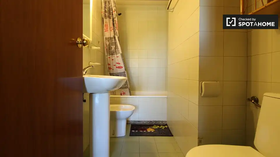 Room in Palomeras Bajas