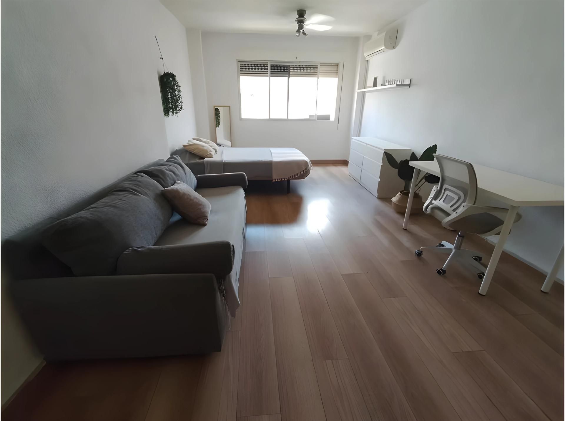 Sala d'estar de Pis de lloguer en  Granada Capital amb Aire condicionat, Calefacció i Traster
