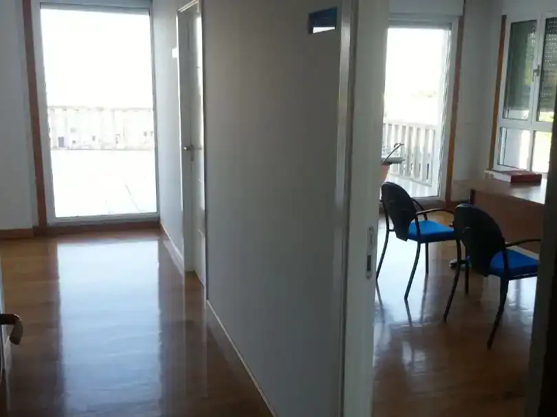 Casa adosada per a compartir en A Coruña Capital  amb Parquet, Traster i Moblat