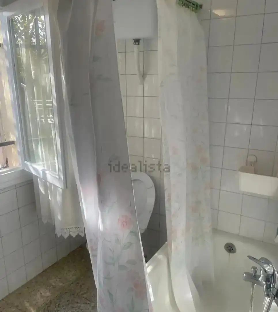 Bany de Planta baixa en venda en Ribadeo amb Jardí privat