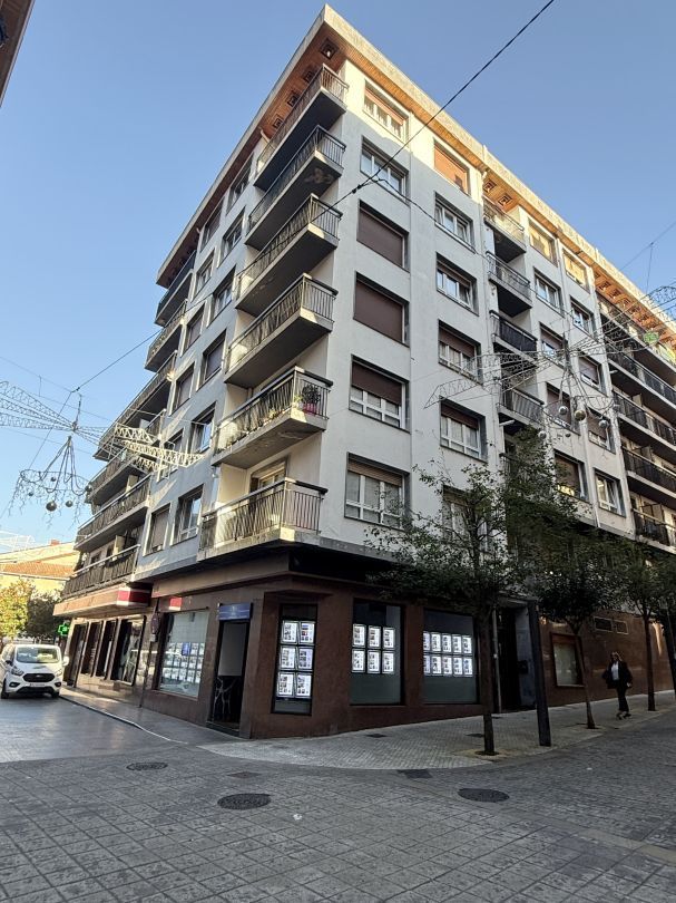 Exterior view of Flat for sale in Elgoibar  with Heating and Balcony