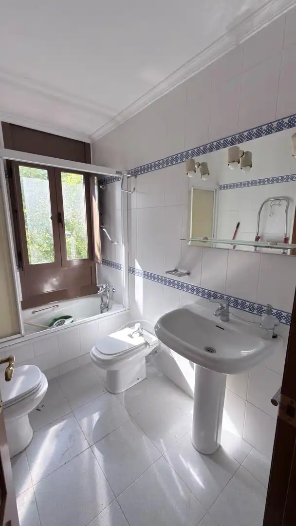 Baño de Piso en venta en Huelva con Amueblado