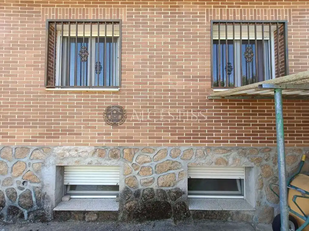 Adossat amb jardí en venda a Méntrida, imagen 71