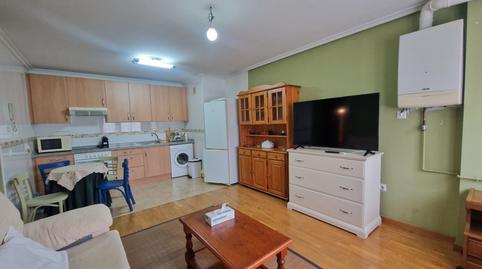 Foto 2 de Pis de lloguer a Calle Francisco Pizarro, Raíces, Asturias