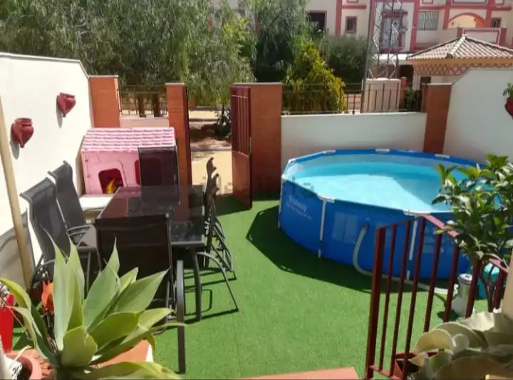 Swimming pool of Detached homes for rent in Dos Hermanas  with Air Conditioner and Pets allowed