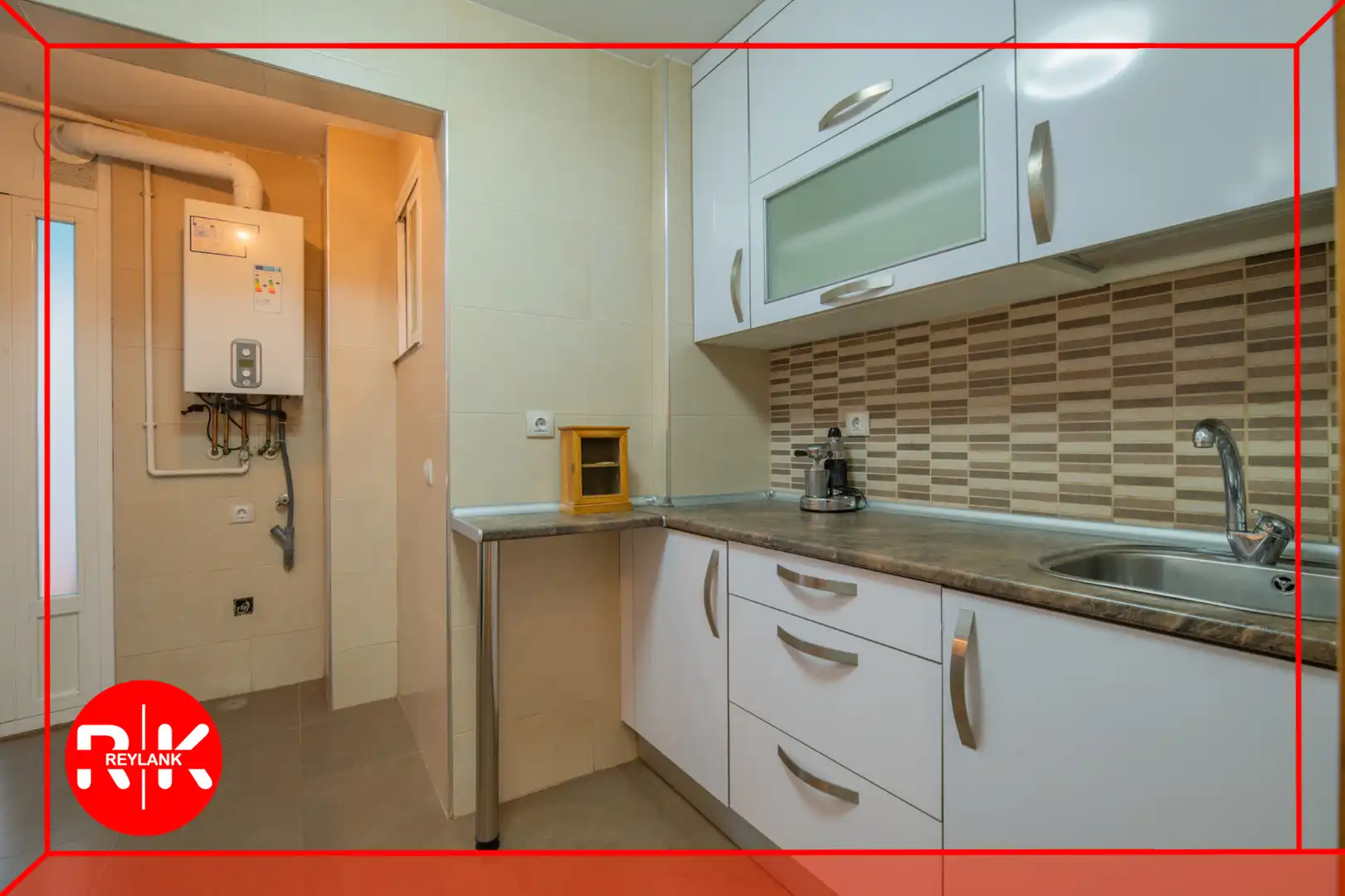 Cocina de Piso en venta en San Fernando de Henares con Calefacción, Parquet y Trastero