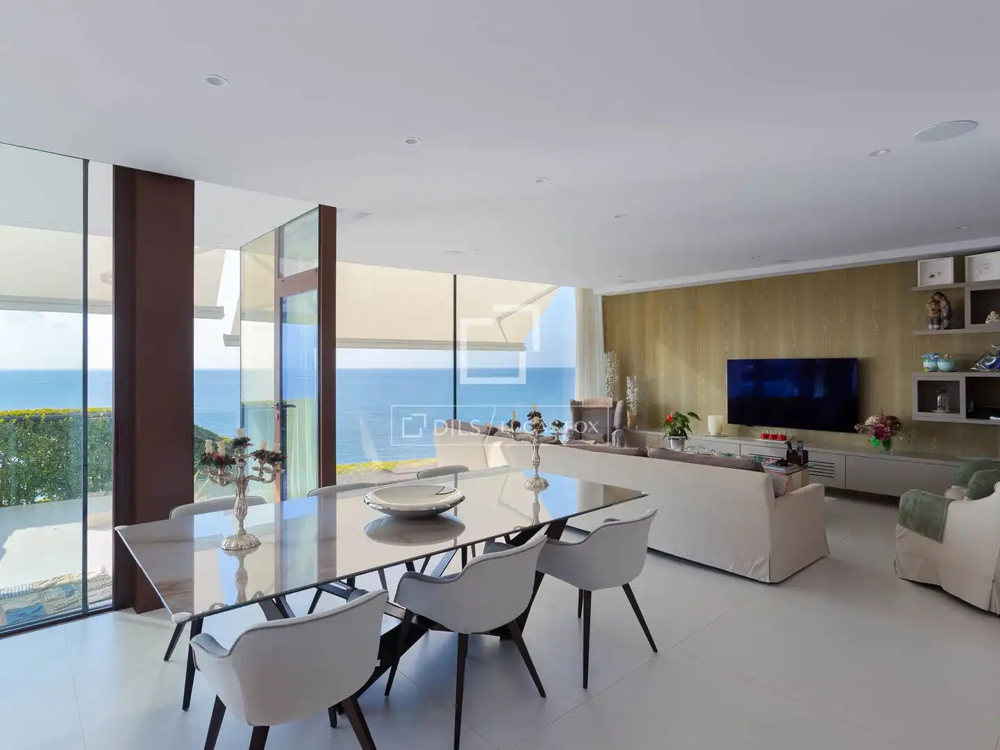 Detached house with terrace for sale in Urbanitzacions, imagen 5