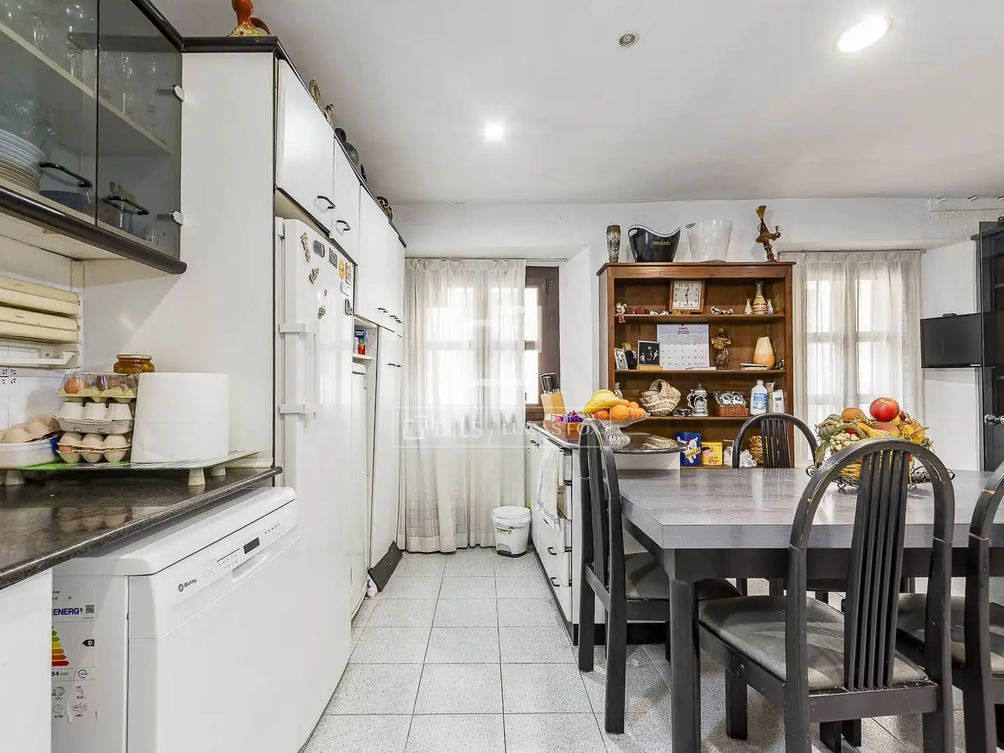 Cocina de Piso en venta en Barcelona con Calefacción, Terraza y Balcón