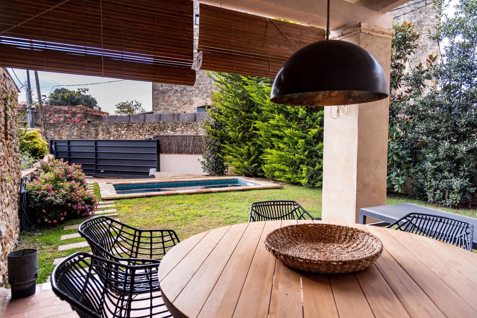 Terrace of Country house for sale in La Bisbal d'Empordà