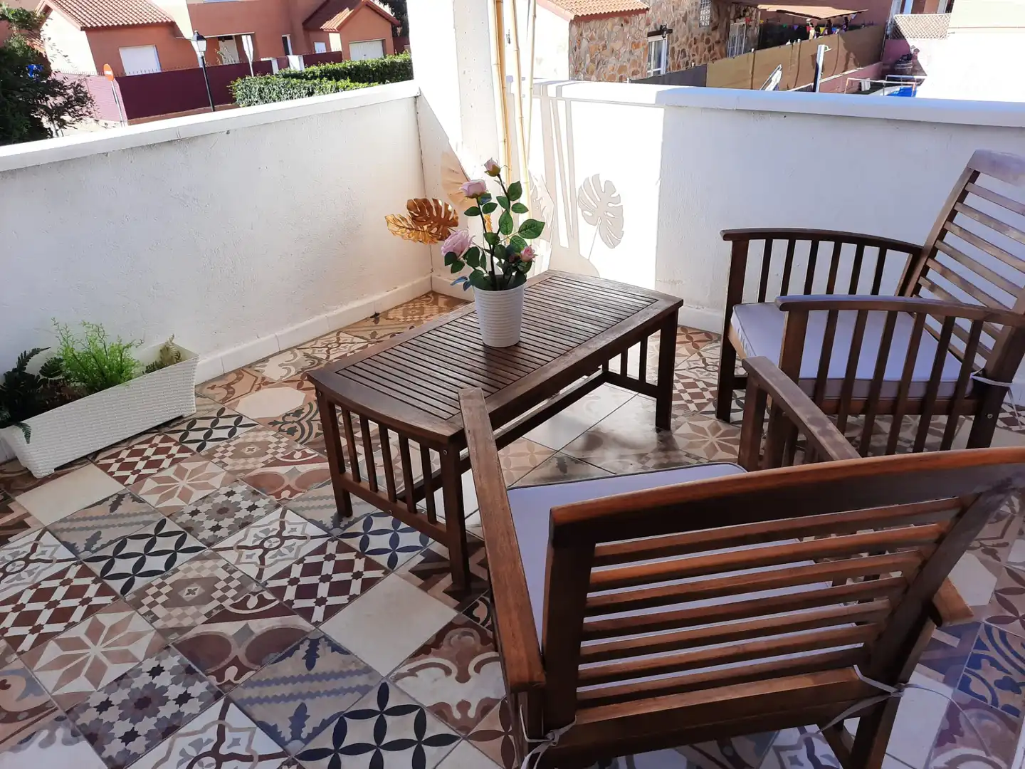 Terrasse von Einfamilien-Reihenhaus zum Verkauf in Cubas de la Sagra mit Klimaanlage, Heizung und Privatgarten