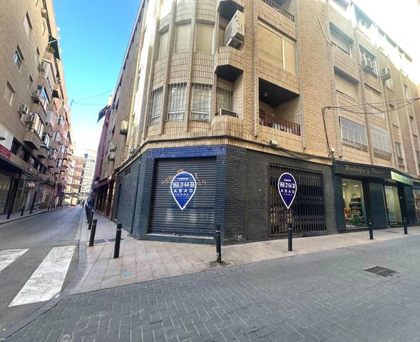 Local comercial en Alquiler en Calle Conde de Roche en San Nicolás